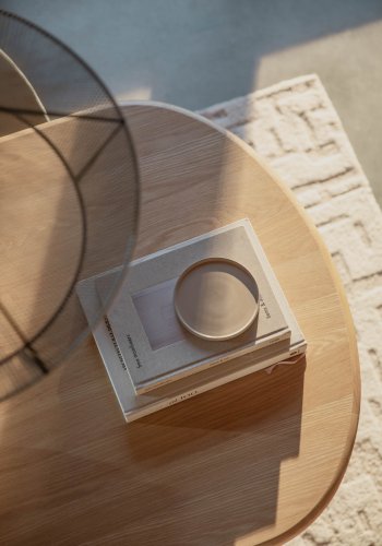 ZUIVER Twist spisebord, m. udtrk, oval - natur egefinér (240x90)