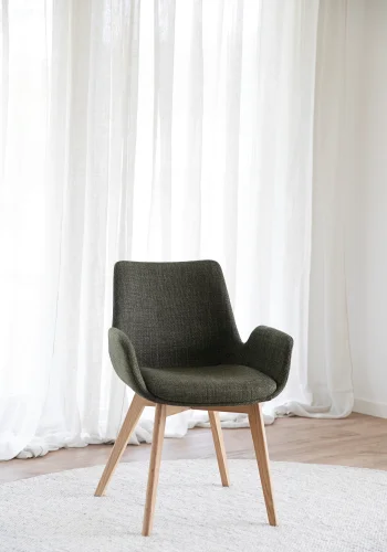 ROWICO Drimsdale lnestol, m. armln - grn polyester og natur eg