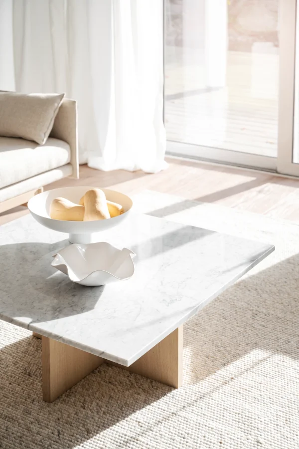 ROWICO Brooksville sofabord, kvadratisk - hvid marmor og hvidpigmenteret egefinér (90x90)