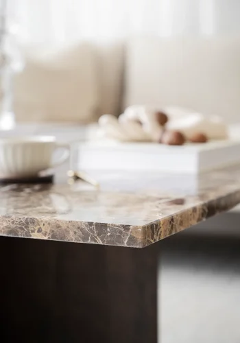 ROWICO Brooksville sofabord, kvadratisk - brun marmor og brun egefinér (90x90)