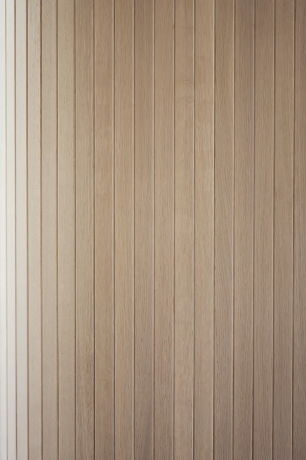 ROWICO Haddington skab, m. 2 skydelger og 4 hylder - hvidpigmenteret egefinér og sort metal