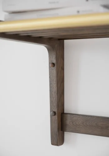 ROWICO Inverness hattehylde, m. bjlestnger - guld metal og brun eg (B:45)