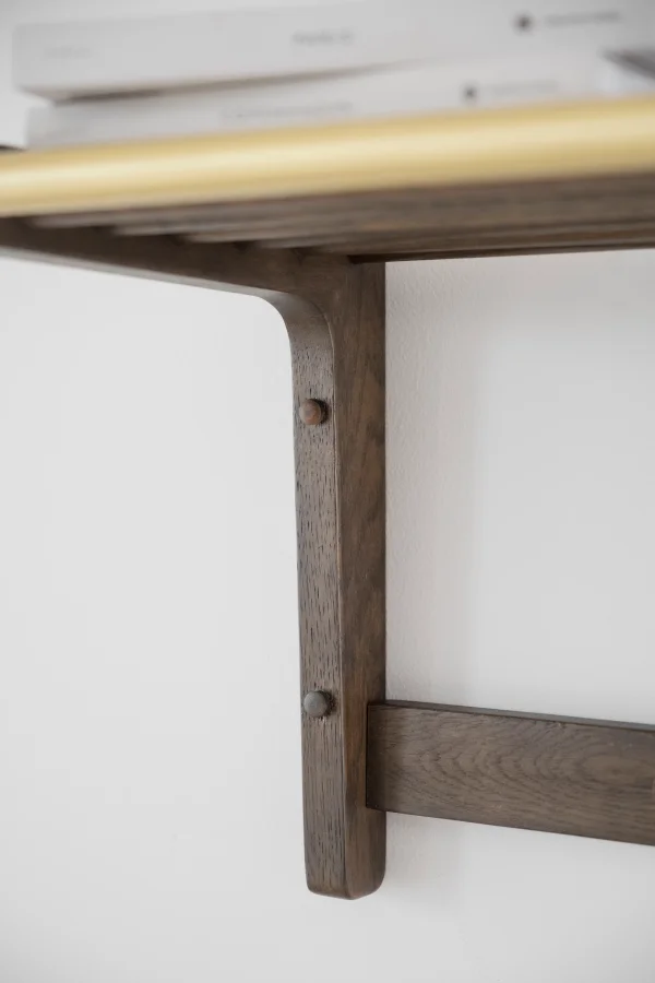 ROWICO Inverness hattehylde, m. bjlestnger - guld metal og brun eg (B:45)