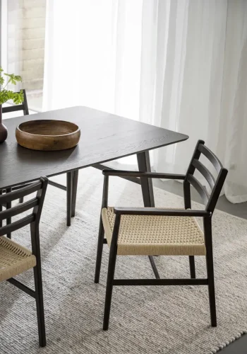 ROWICO Harlan spisebordsstol, m. armln - lys beige papirsnor og brun eg