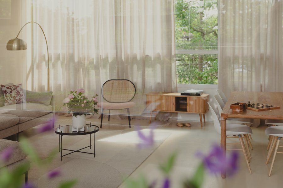 ZUIVER Cupid sidebord L, rund - sort glas og sort metal (62.5)