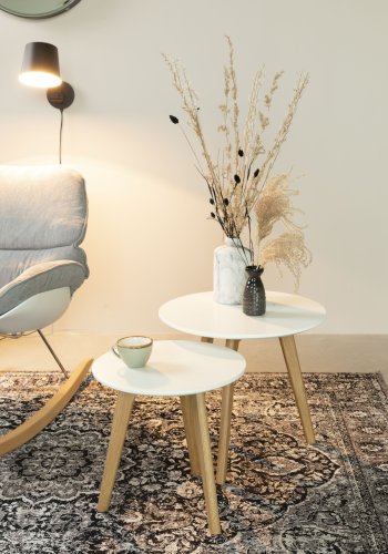 WHITE LABEL LIVING Bodine sidebord - hvid og natur tr (st af 2)