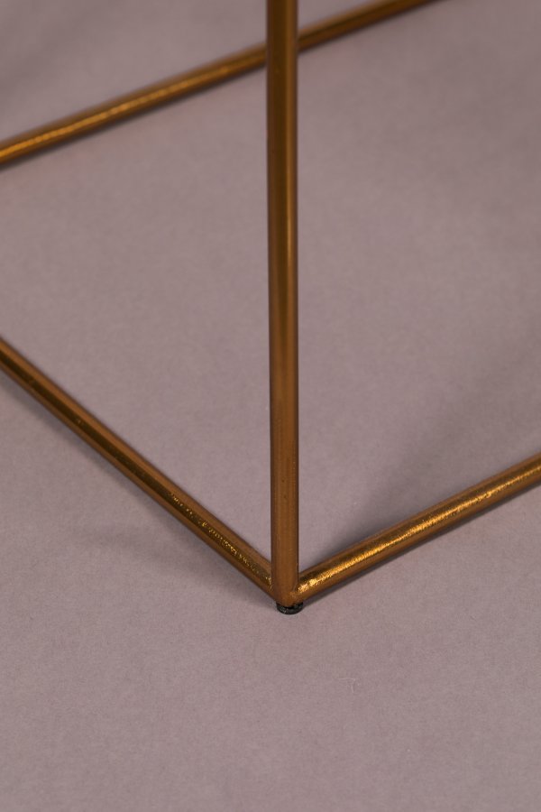 DUTCHBONE Eileen sidebord, m. magasinholder - rgfarvet glas og guld stl (51x32)