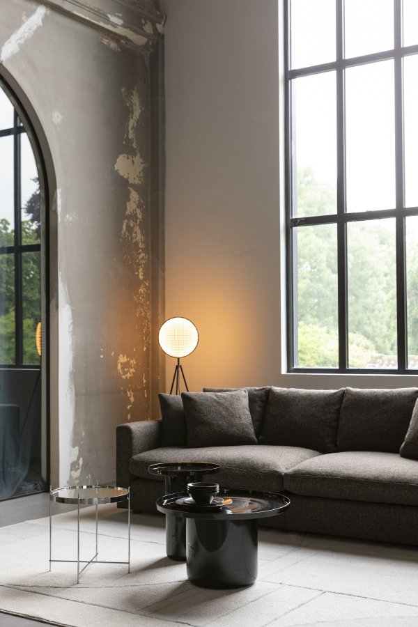 ZUIVER Shiny Bomb sofabord, rund - sort aluminium (67)