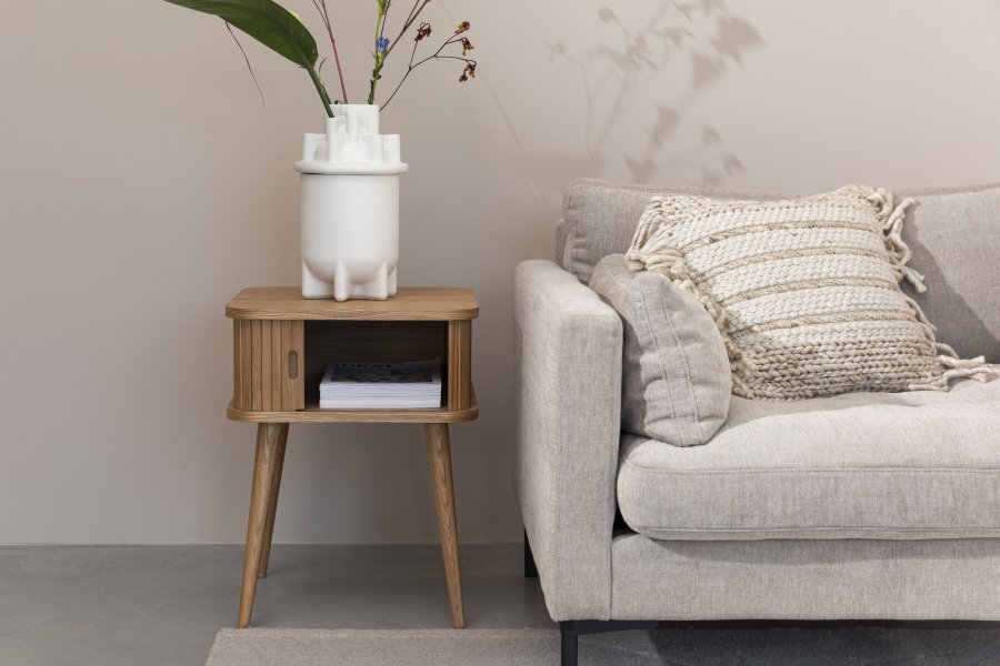 ZUIVER Barbier sidebord, m. 1 skydelge - natur egetrsfinér og egetr (45x45)