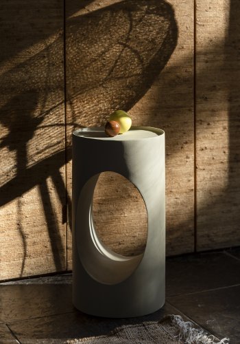 DUTCHBONE Sai sidebord, rund - sand jern (30)