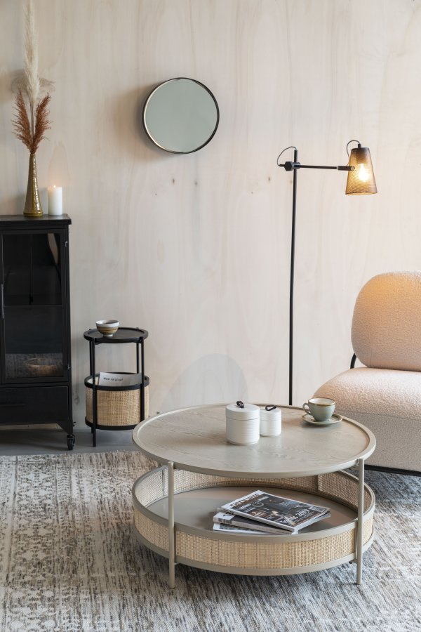 WHITE LABEL LIVING Makoto sofabord, m. kurv - rattan og sand askefinér/metal (80)