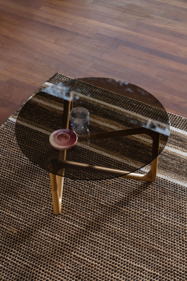 DUTCHBONE Naia sofabord, rund - rgfarvet glas og natur egetr (80)