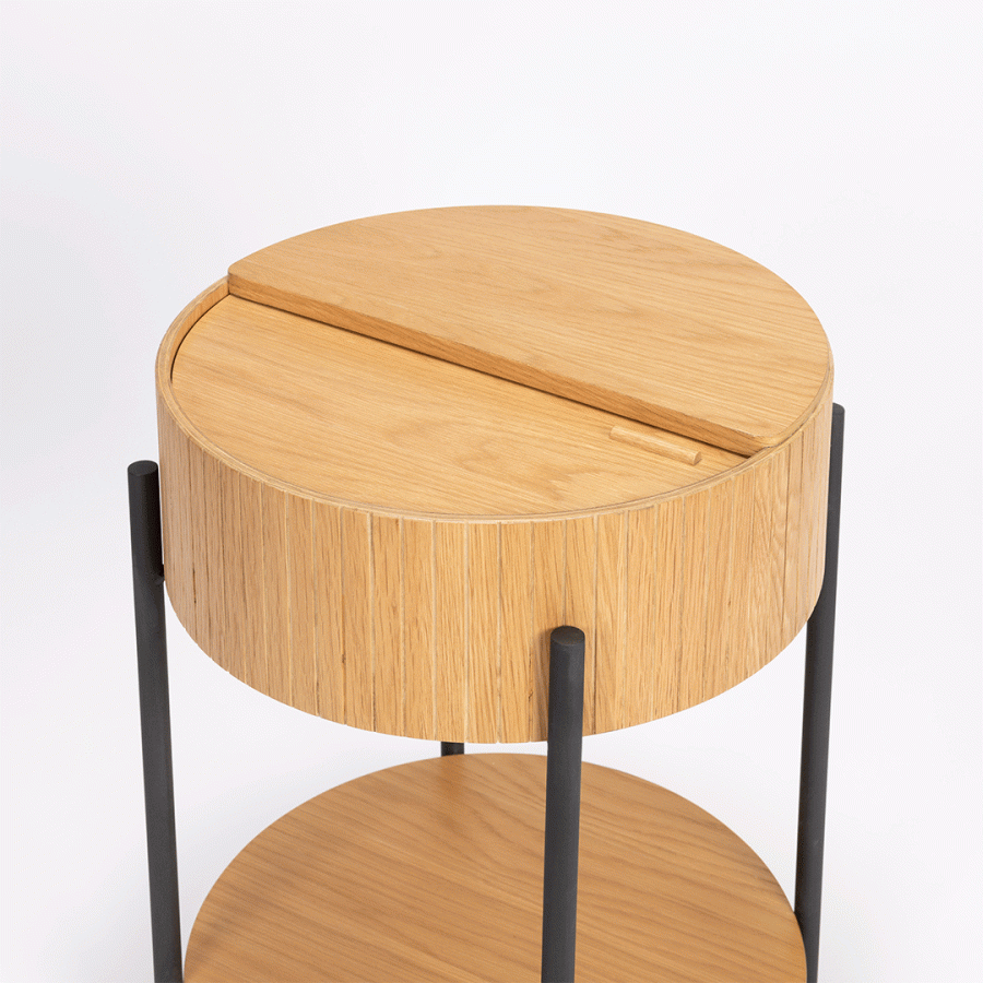 ZUIVER Slides sidebord, m. 1 rum og 1 hylde - natur egetrsfinér og sort metal (45)