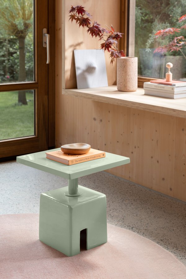 ZUIVER Chubby sidebord, kvadratisk - stengrn jern (40x40)