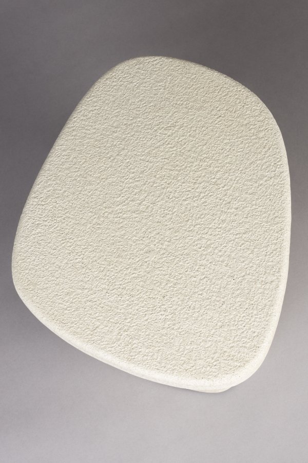 DUTCHBONE Veda sidebord, lav - beige genbrugt marmor (56x45)