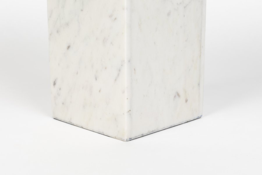 ZUIVER Pride sidebord - aluminium og hvid marmor (30)