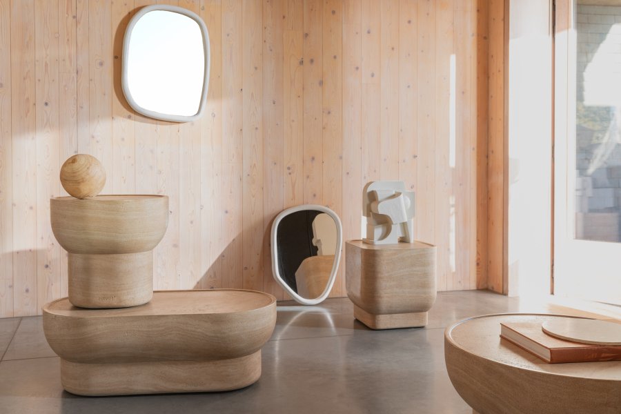 ZUIVER Noble sidebord, kvadratisk - beige travertinlook beton (45x45)