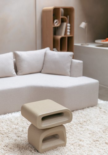 ZUIVER Eddy sidebord, rektangulr - beige harpiks (43x35)