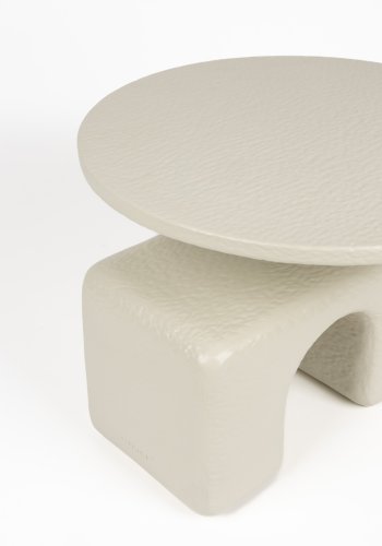 ZUIVER Hermit sidebord - hvid harpiks (58x58)