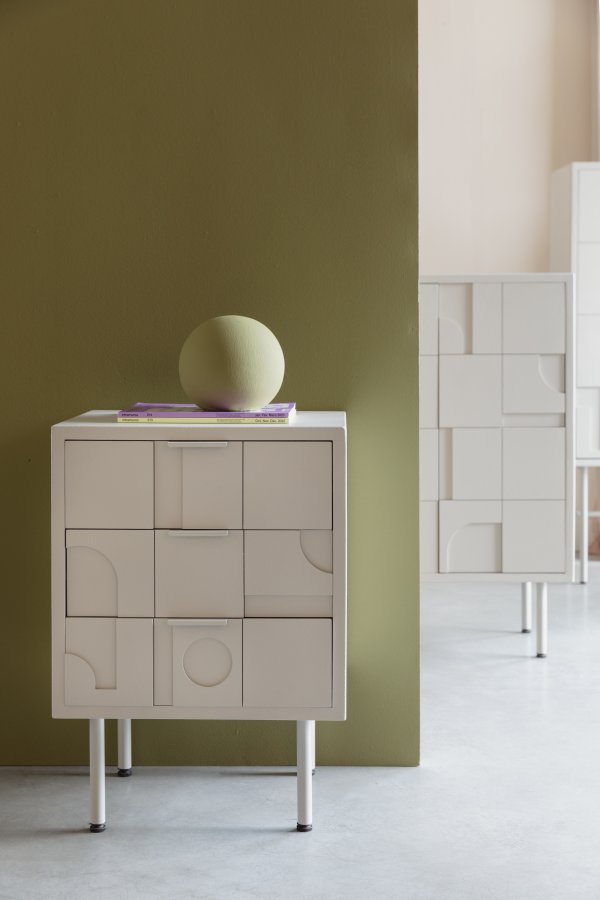 WHITE LABEL LIVING Funk sidebord, m. 3 skuffer - beige MDF og gr jern (40x50)