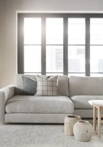 ROWICO Duncan 3 pers. modul sofa, m. venstre chaiselong - lysegr stof