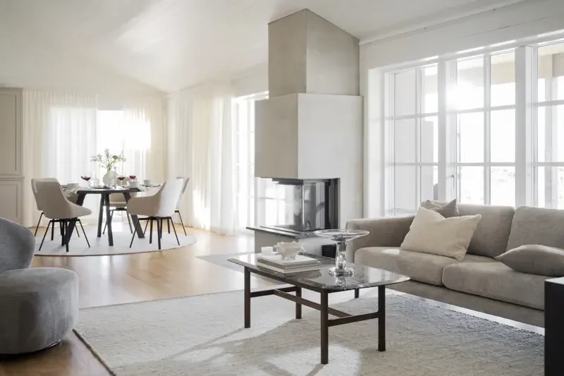 ROWICO Braden 3 pers. sofa - lys beige stof og brun egetr