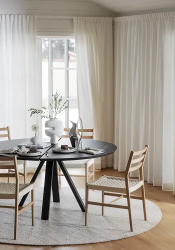 ROWICO Harlan spisebordsstol - lys beige papirsnor og natur eg