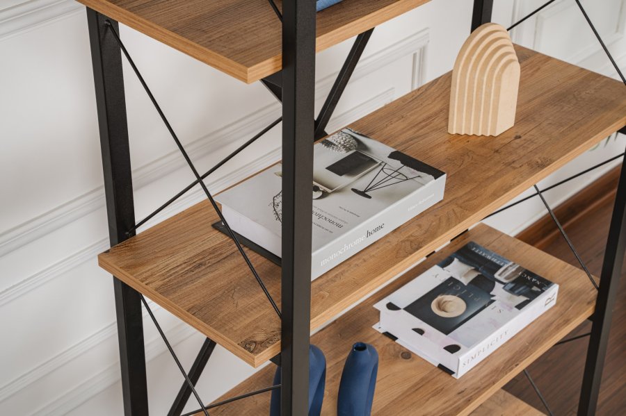 NORDVÄRK Elysian bogreol, m. 5 hylder - Atlantic Pine melamin og sort metal