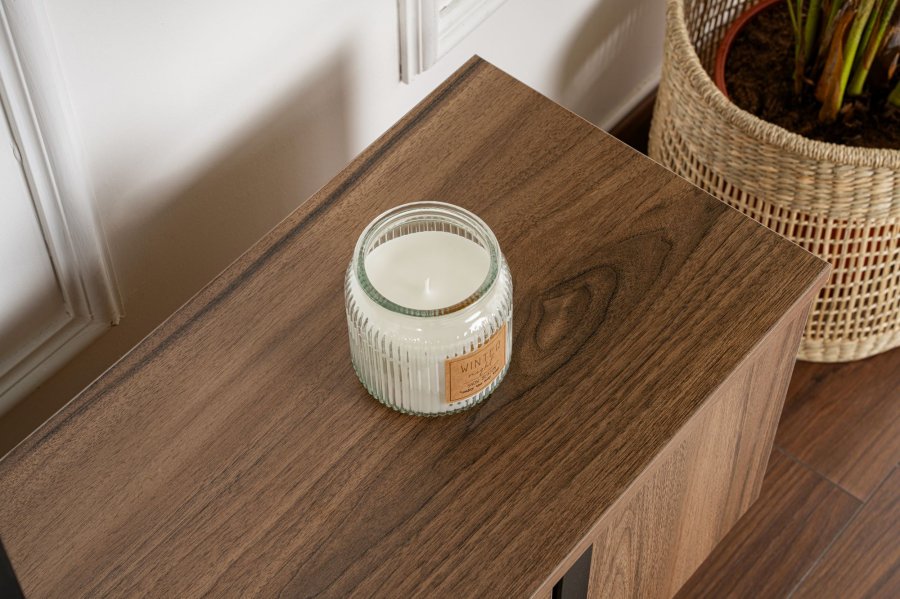 NORDVÄRK Serenity TV-bord, m. 2 lger - valndfarvet melamin og sort (180x29,5)