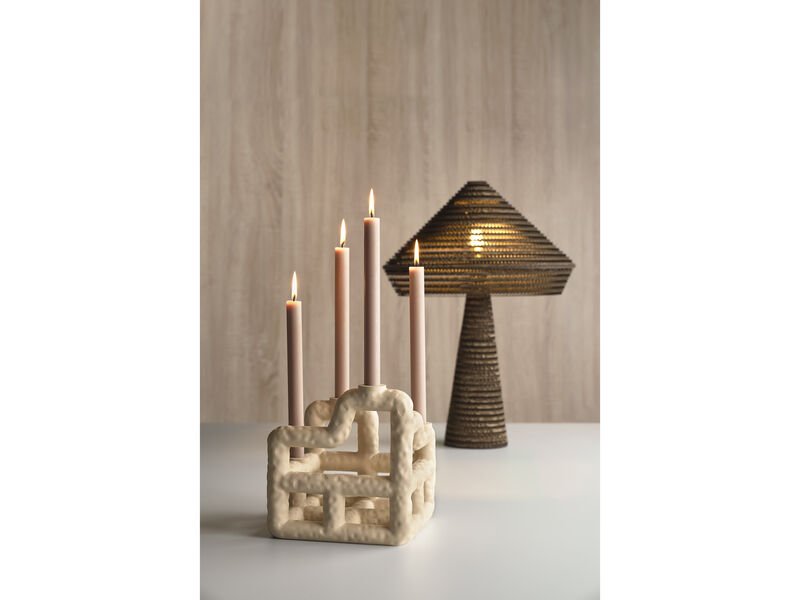 VILLA COLLECTION Lyng lysestage, til 4 kronelys - sand polyresin (21x21)