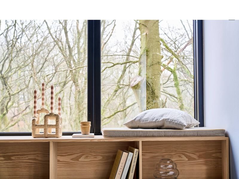 VILLA COLLECTION Lyng lysestage, til 4 kronelys - sand polyresin (21x21)