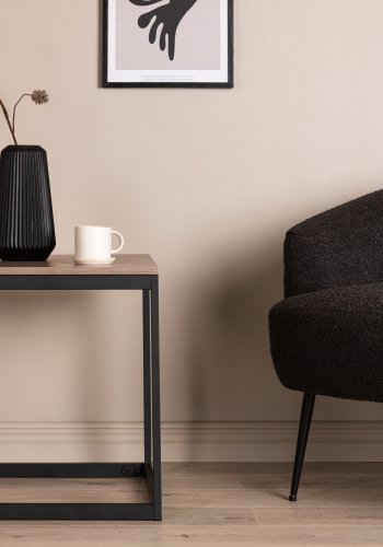 VENTURE DESIGN Arbor sidebord, kvadratisk - mrkebrun MDF og sort stl (50x50)