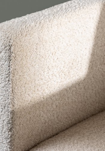 VENTURE DESIGN Ragusa lnestol, m. armln - hvid bouclé stof