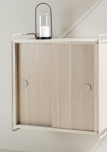 VENTURE DESIGN Paris vgskab, m. 2 skydelger - hvidvasket MDF (61x35x67,8cm)