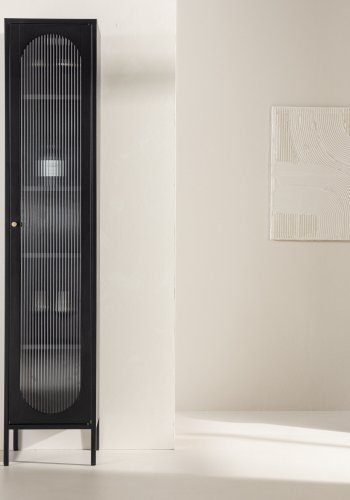 VENTURE DESIGN Cali skab, m. 1 lge og 4 hylder - glas og sort stl