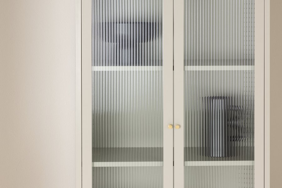 VENTURE DESIGN Lima skab, m. 2 lger og 4 hylder - glas og beige stl