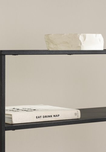 VENTURE DESIGN Bogóta sidebord, m. 1 hylde - glas og sort stl (80x30)