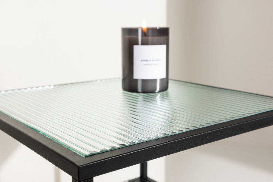 VENTURE DESIGN Sao Paulo sidebord, m. 1 hylde - glas og sort stl (40x40)