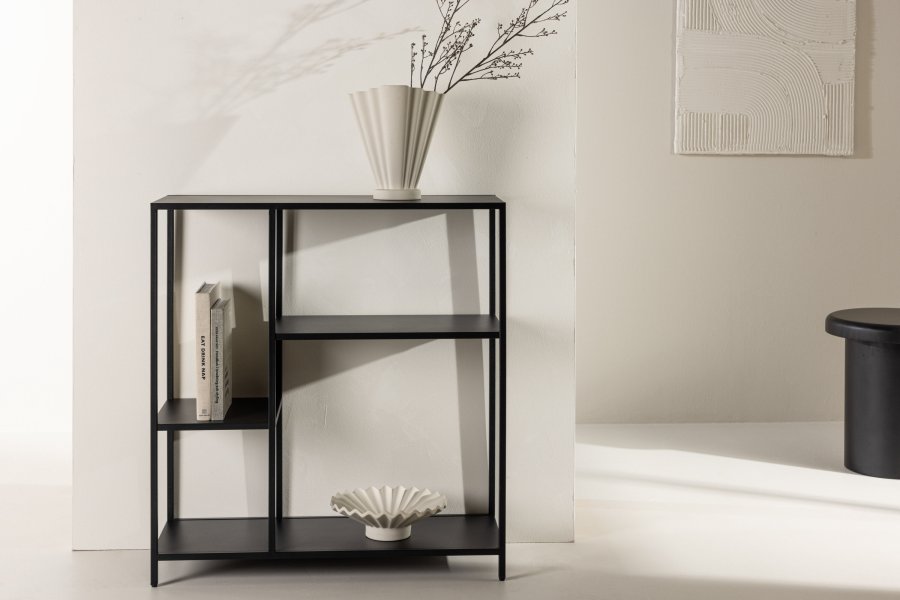 VENTURE DESIGN Puno sidebord, m. 3 hylder - sort stl (80x30)