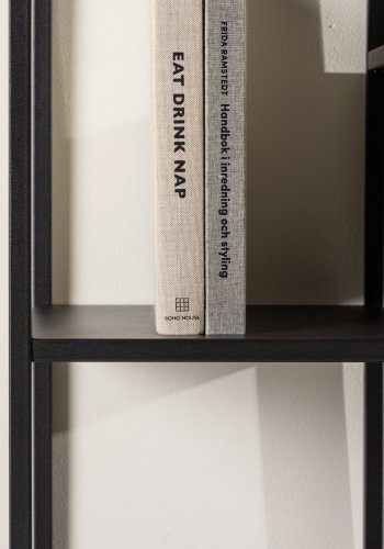 VENTURE DESIGN Puno sidebord, m. 3 hylder - sort stl (80x30)