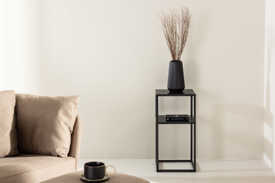 VENTURE DESIGN Punta Arenas sidebord, m. 1 hylde - sort stl (30x30)