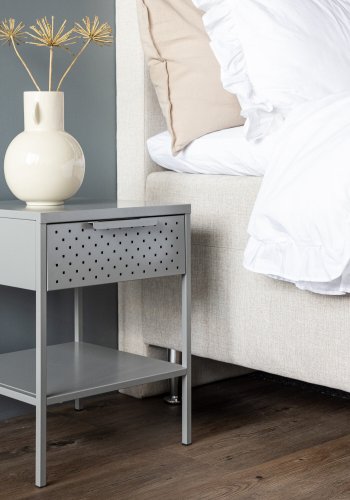 VENTURE DESIGN Sacramento sengebord, m. 1 hylde og 1 skuffe - lysegr stl (40x40)