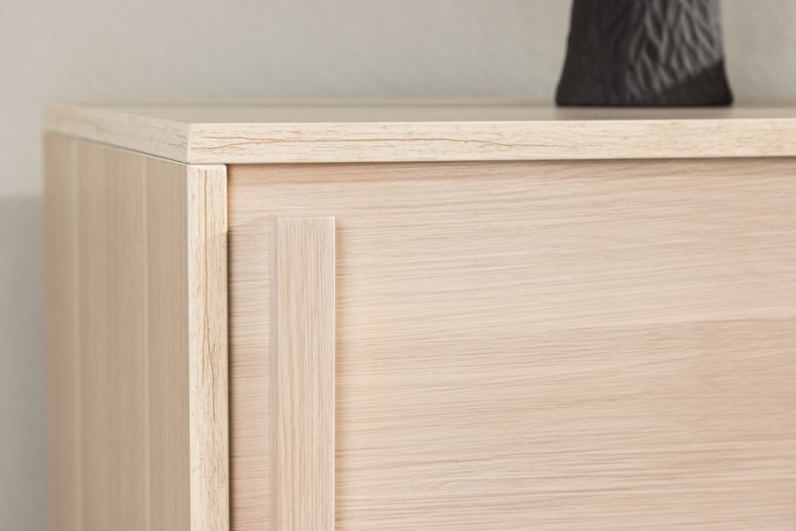 VENTURE DESIGN Lugo TV-bnk, m. 2 skydelger og hylde - hvidvasket melamin (180x40)