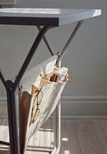 BROSTE COPENHAGEN Berit skrivebord, rektangulr - sort asketrsfinér og sort stl (120x60)