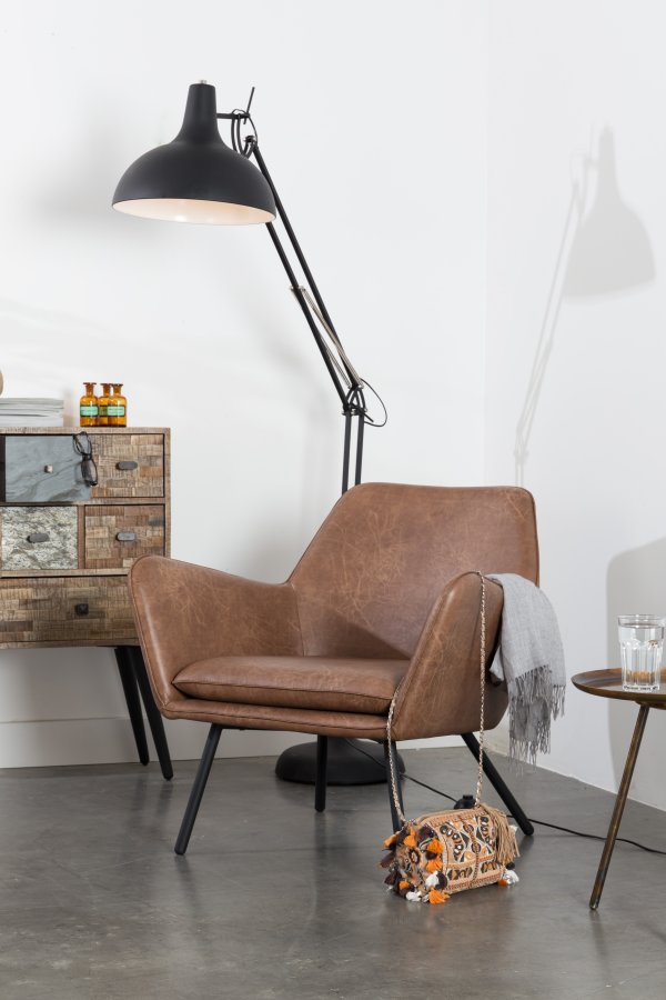 WHITE LABEL LIVING Bon loungestol, m. armln - brun kunstlder og metal