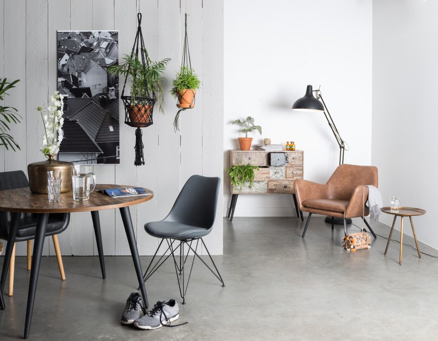 WHITE LABEL LIVING Bon loungestol, m. armln - brun kunstlder og metal