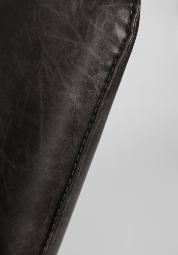 WHITE LABEL LIVING Bon loungestol, m. armln - mrkegr kunstlder og metal