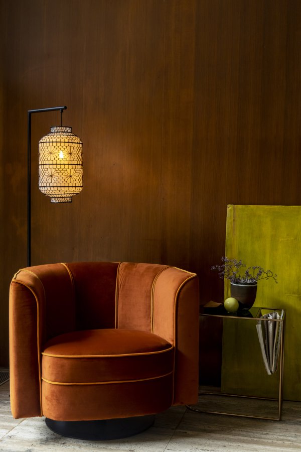 DUTCHBONE Flower loungestol, m. armln - orange fljl stof og sort stl