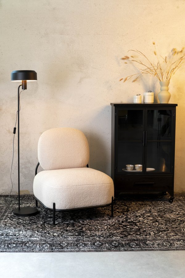 WHITE LABEL LIVING Polly loungestol - elfenben bamsestof og jern