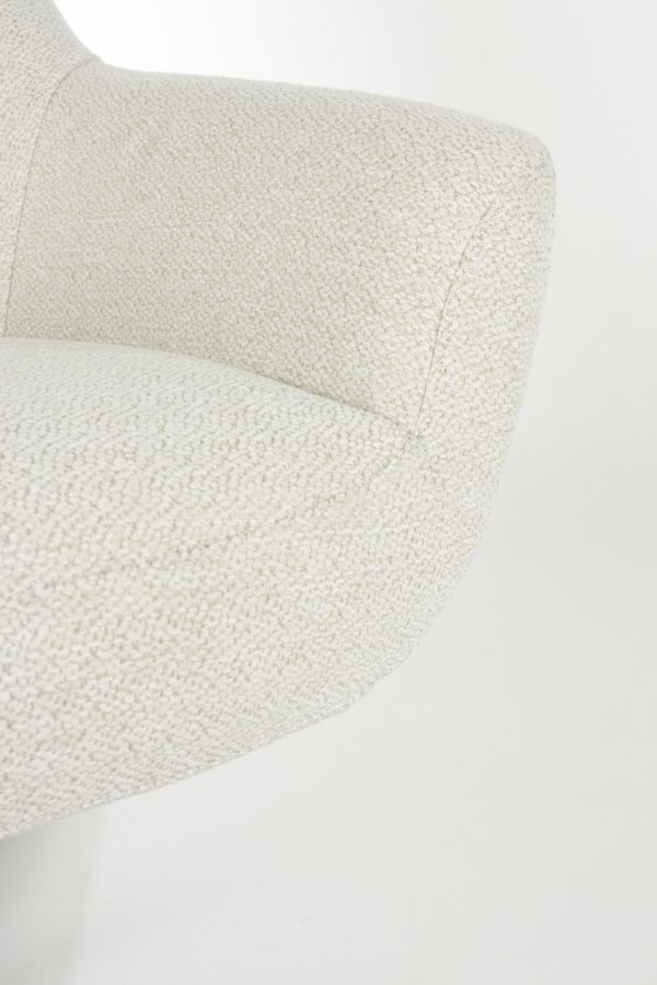 WHITE LABEL LIVING Yuki loungestol, m. armln - offwhite stof